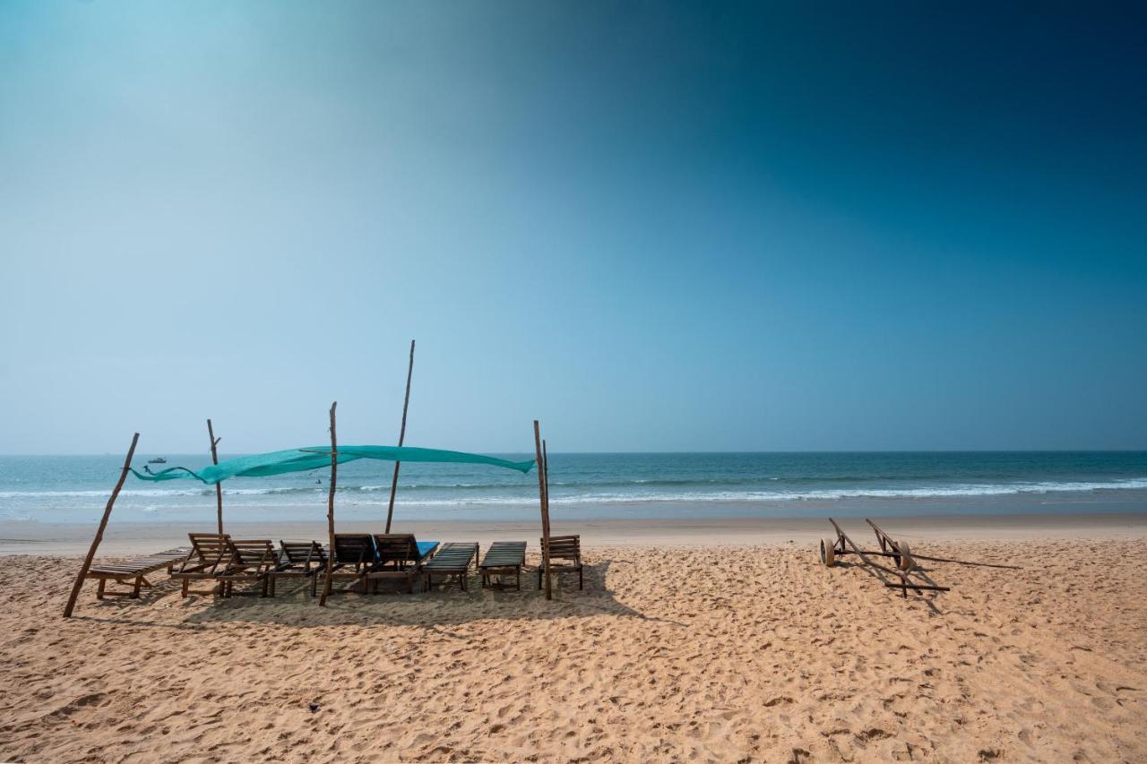 Отель Kay'S By The Sea Ajgaon Экстерьер фото